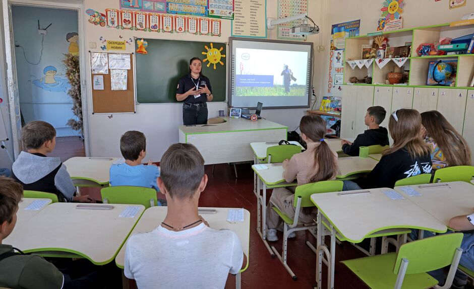 Children are taught about the dangers of mines and unexploded ordnance